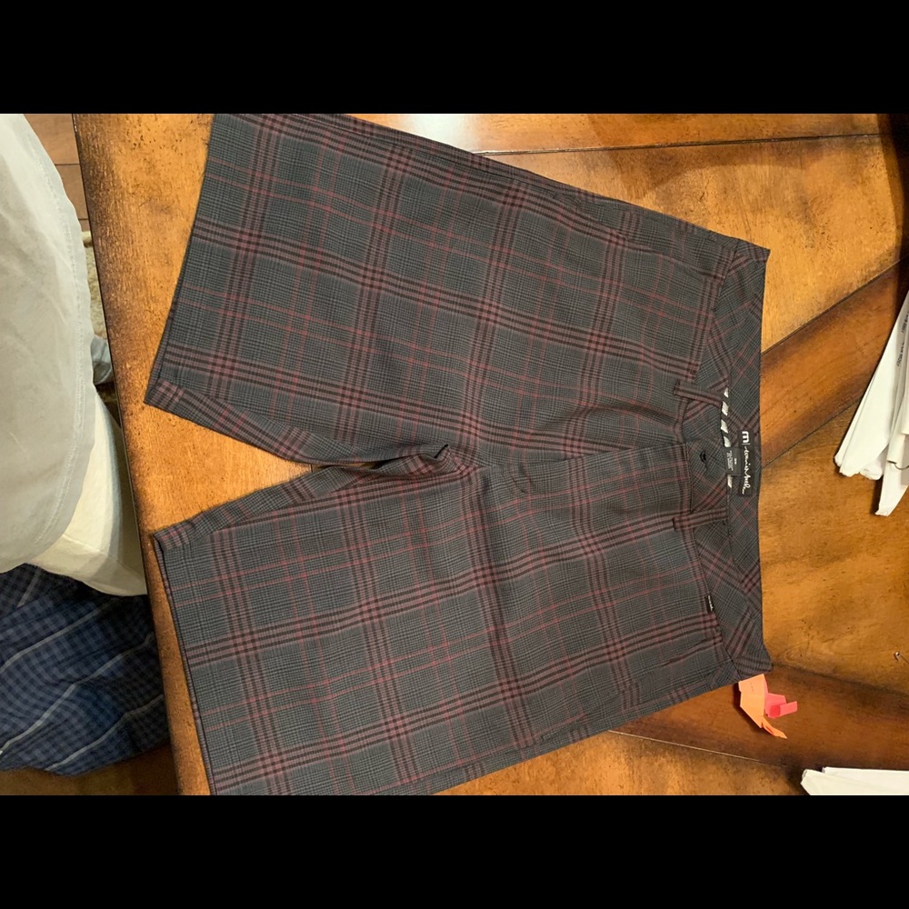 travis matthew shorts